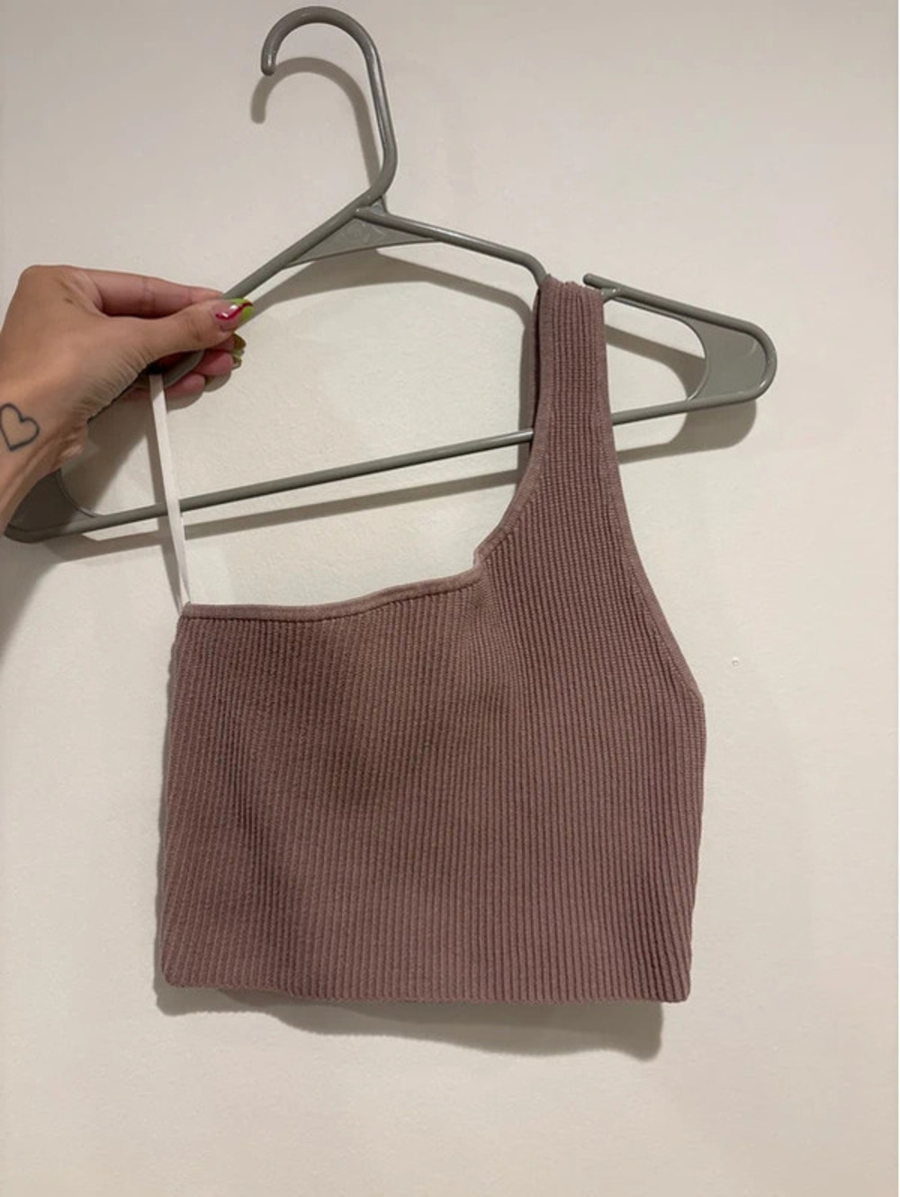 Aritzia Babaton Tank